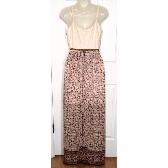 AUW Floral Maxi Dress - Picture 4 of 5